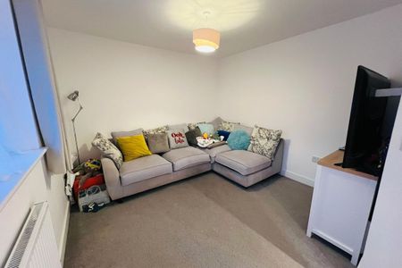 Richington Way, Seaford - Photo 2