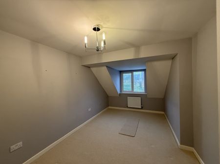 Tiger Flower Way, Bury St. Edmunds, Red Lodge - Photo 2