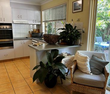 3-bedroom shared student accommodation, Main Rd Fingal Head - Photo 4