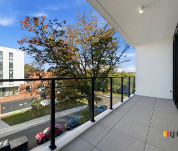2 Bedroom Apartment at Renaissance - Photo 4