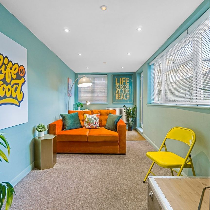 1 Bed Flat, Dorset Green Two, BN2 - Photo 1