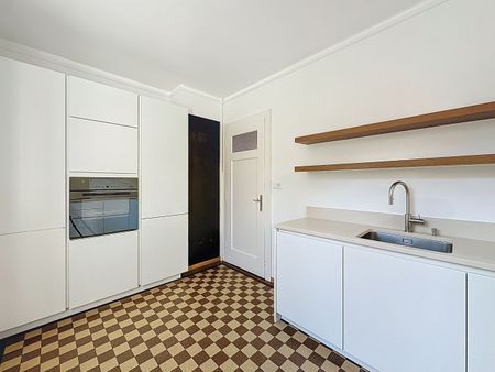 In a residential neighborhood! - Photo 5