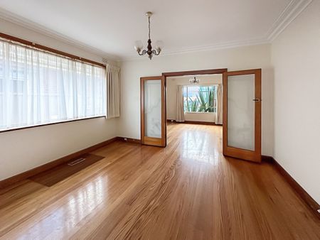 4 Carrington Road, Reservoir VIC 3073 - Photo 4