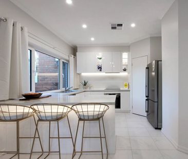 301A McKinnon Rd, McKinnon VIC 3204 - Townhouse For Rent | Domain - Photo 5