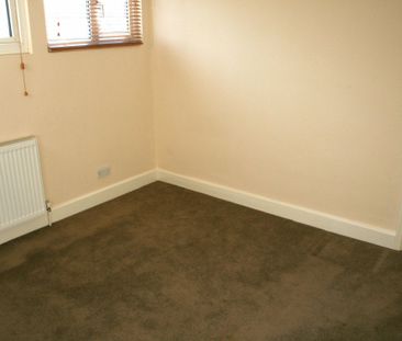 West Cliffe Grove - Photo 3