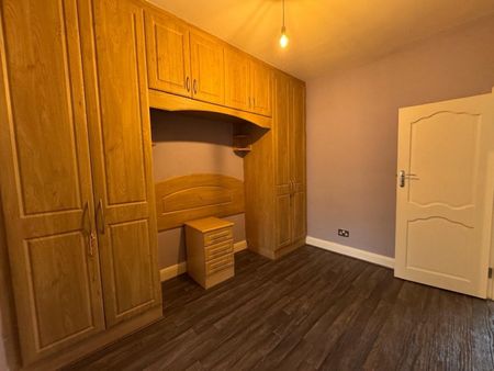 Kinloch Drive, NW9 - Photo 4