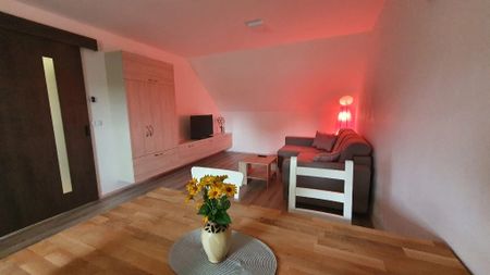 Pronájem bytu 2+kk 50 m², U Křížku 118, Římov - Photo 2