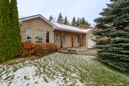 For Lease - 26 Kirkconnell Road, Kawartha Lakes, Ontario - Photo 3