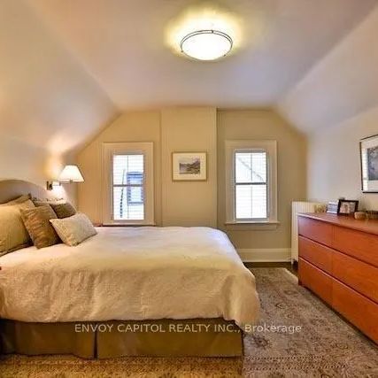 89 ST LEONARD'S AVENUE - Photo 1