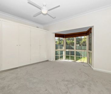 227 Springfield Road, Blackburn North. - Photo 5