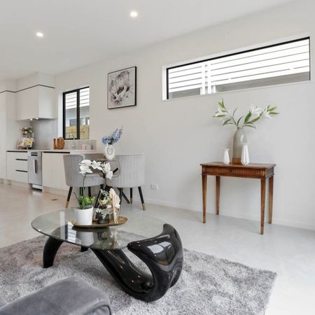 Near New Spacious Two-Bedroom Unit at 36 Whitley Crescent, Otara - Photo 4