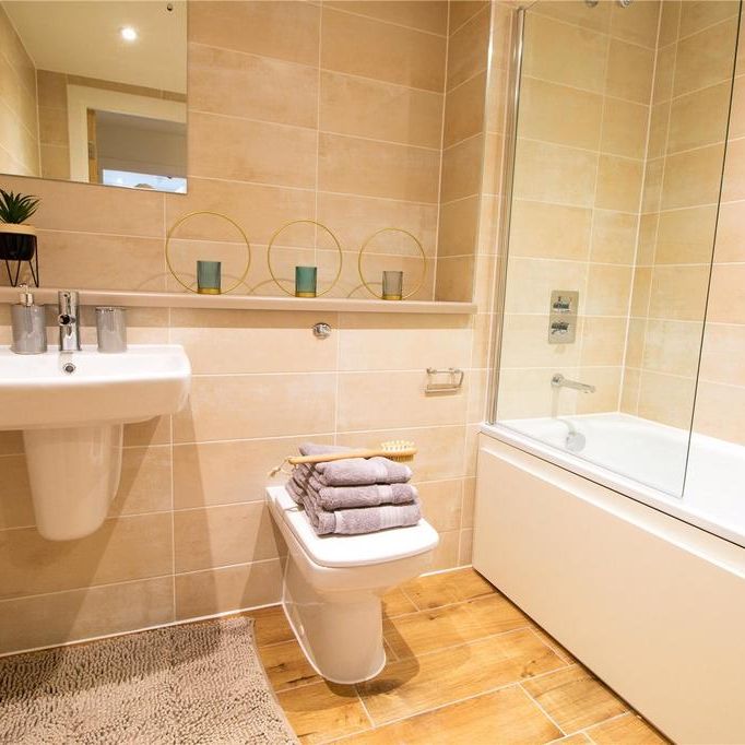 1 bedroom flat to rent - Photo 1