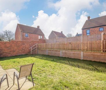 3 bedroom detached house to rent - Photo 4