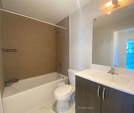 For Lease - 55 Ann O'reilly Road Unit# 702, Toronto, Ontario - Photo 4