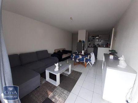 Location Appartement 2 pièces 44m² MARMANDE 47200 - Photo 2