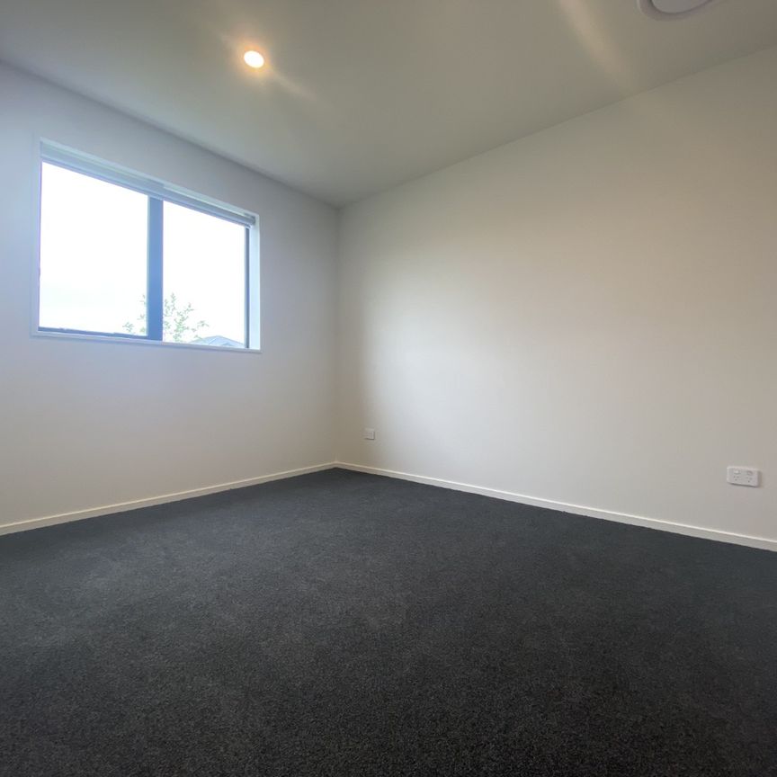 17 Witte Street, Ravenswood, Woodend - Photo 1