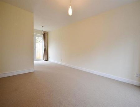 2 Bedroom Mews To Let - Photo 2