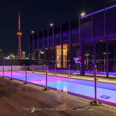 Fashion district high ceilings rooftop pool! - Photo 4