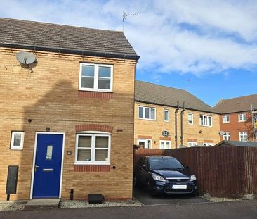 2 bedroom semi-detached house to rent - Photo 2