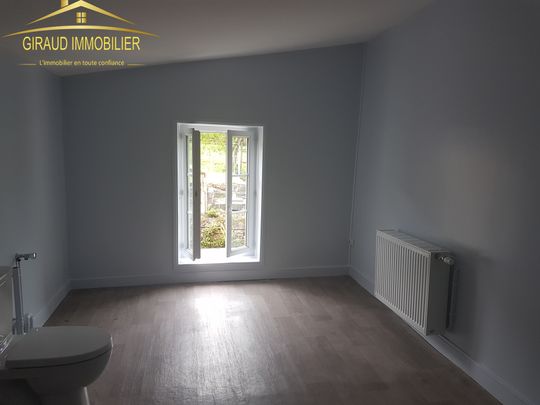 Location Maison 5 pièces 123m² MARS 42750 - Photo 1