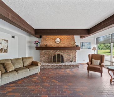 For Lease - 225 HARVARD Place, Waterloo, Ontario - Photo 2