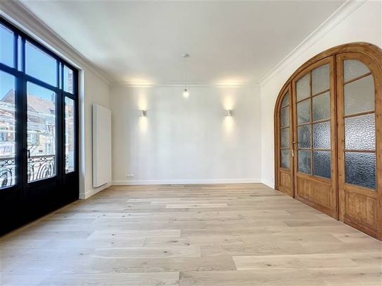 Appartement te huur - Photo 1