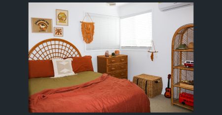 Convenience and Location - Photo 3