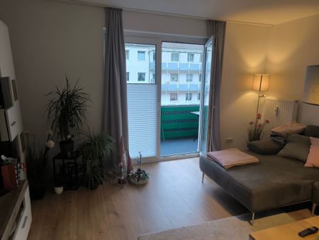 Sehr schöne helle 2 Zi.-Whg. ca. 58qm in der Helgolandstrasse 13, FREI zum 01.02.2026 - Photo 2