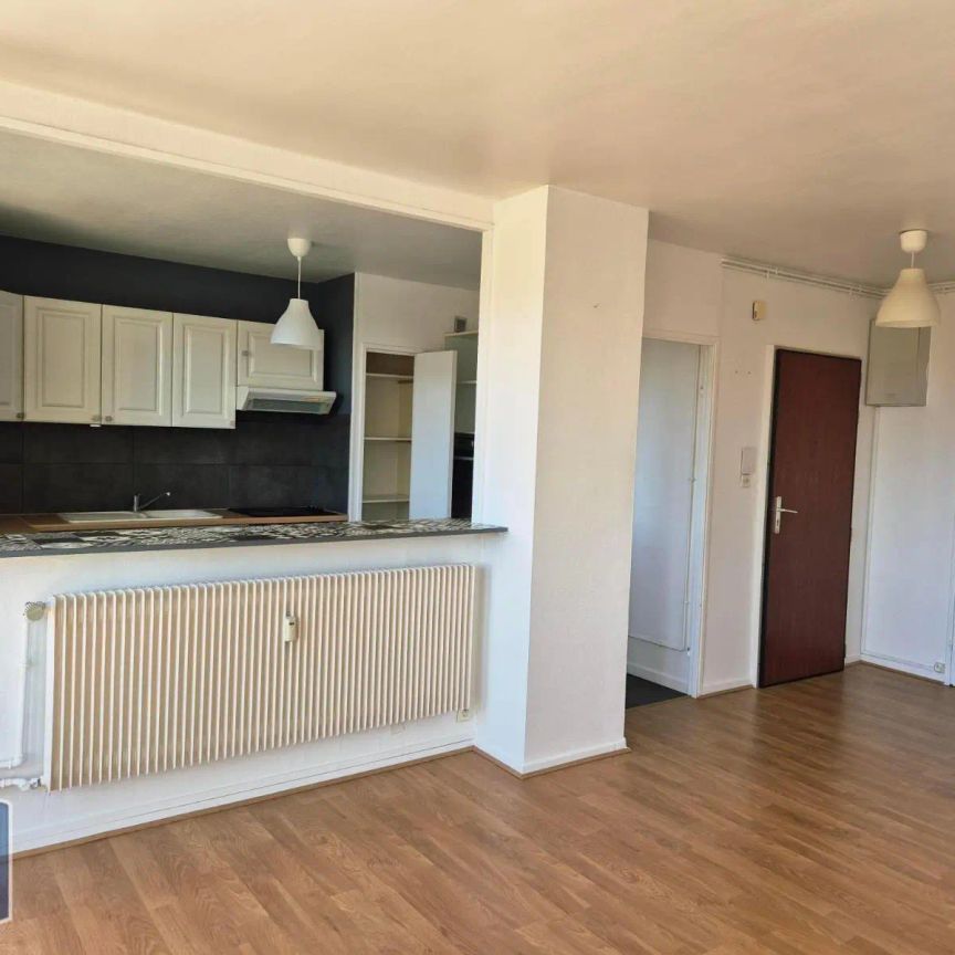 Appartement à louer 4 pièces 75m² - Photo 1