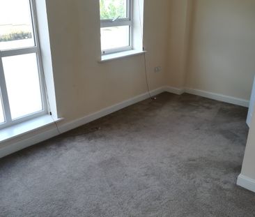 4 bed End of Terrace in Fen Street Brooklands, Milton Keynes, MK10 7HD - Photo 3