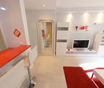 Piso de alquiler en Calle de las Peñuelas, Acacias - Photo 1