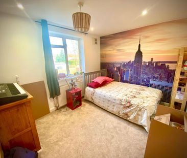 3 bedroom terraced house to rent - Photo 3