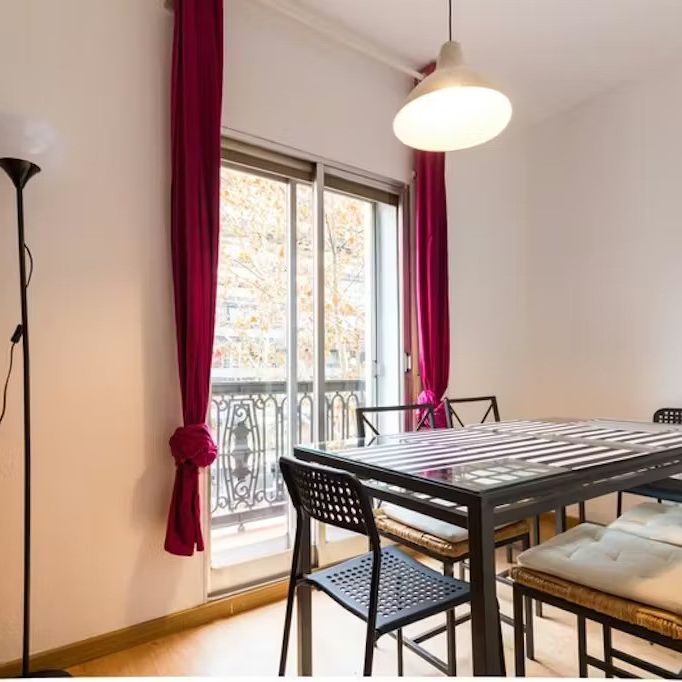 Paseo de Santa María de la Cabeza, Madrid, Community of Madrid 28045 - Foto 1