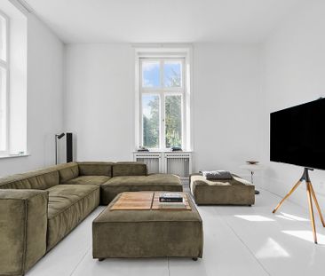 Imponerende lejlighed på Gurrehus Slot - Photo 1