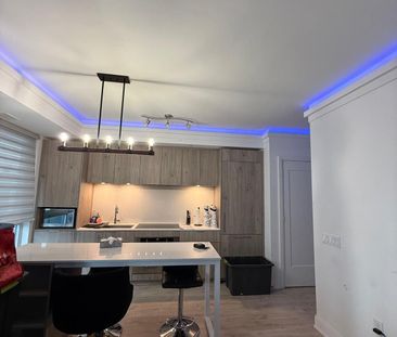 For Lease - 65 Annie Craig Drive Unit# 906, Toronto, Ontario - Photo 4