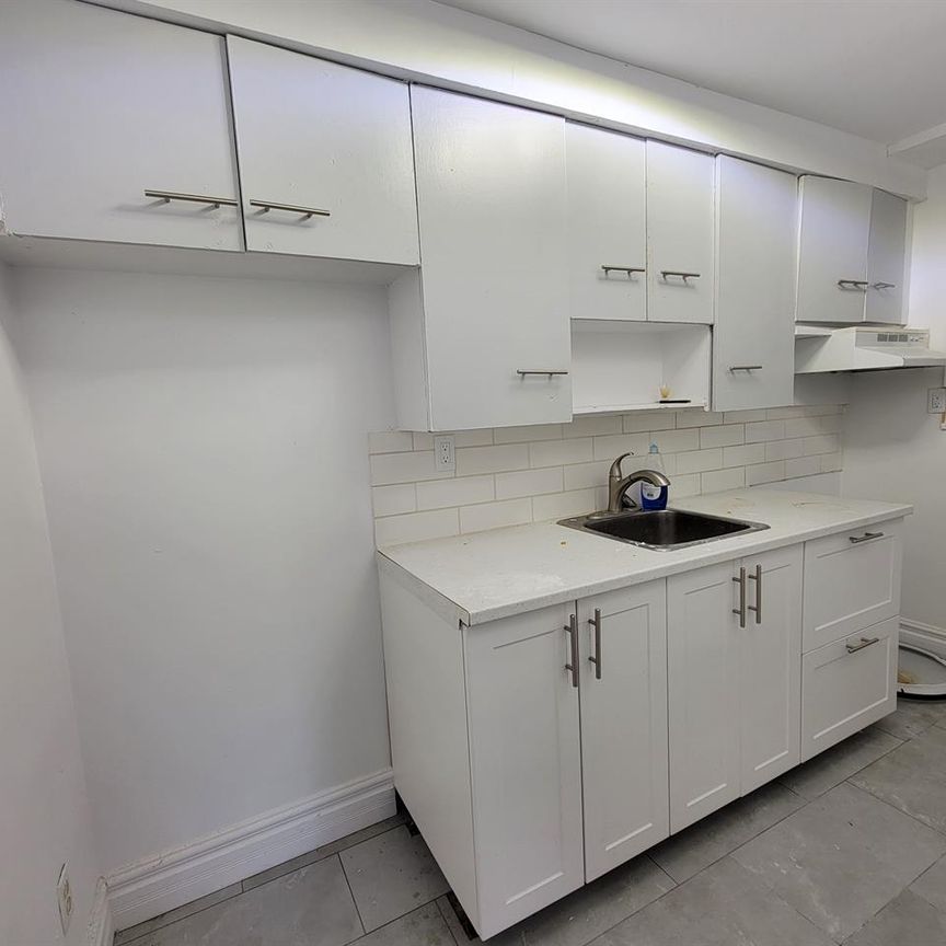 66 Rue Brodeur (Hull) Grand 2 Chambres - Photo 1