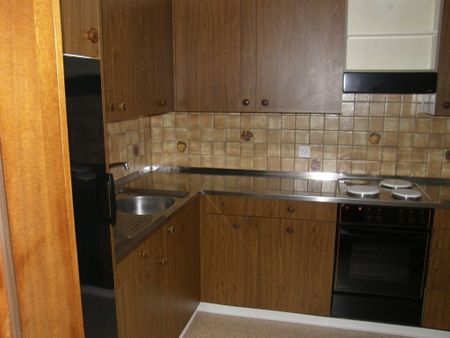 2.5 Zimmer, 70 m², 2. Stock - Photo 2