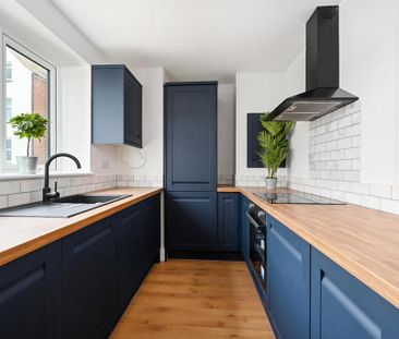 2 bedroom flat to rent - Photo 5