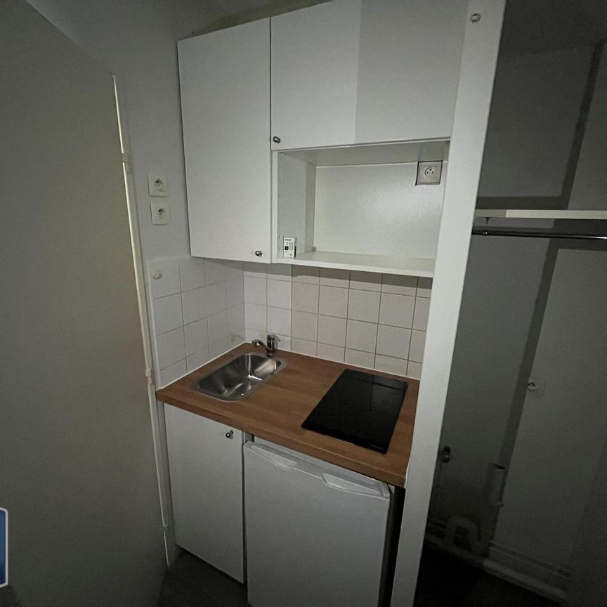 Location Appartement 1 pièce 19m² TOURS 37000 - Photo 1