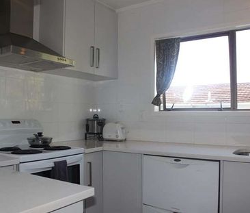 Wairau Valley 4 bdrm house waiting for you! - Photo 3