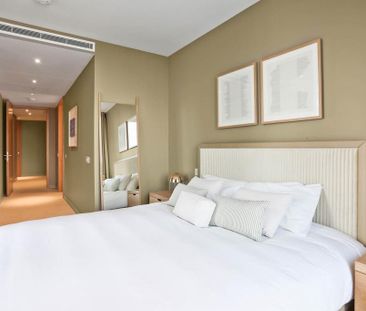 3 bedroom flat to rent - Photo 5