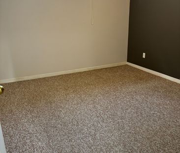 For Lease - 484 Otonabee Drive, Peterborough, Ontario - Photo 2