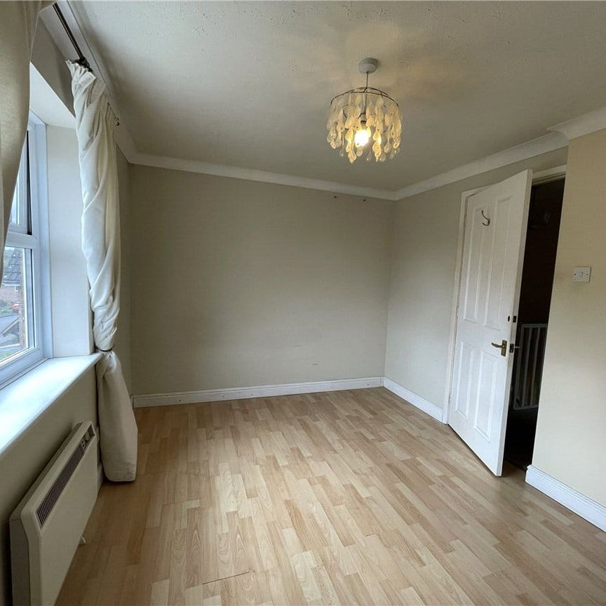 A well presented two bedroom semi-detached house, situated in a popular residential location within walking distance of the popular High Street of Marlborough. - Photo 1