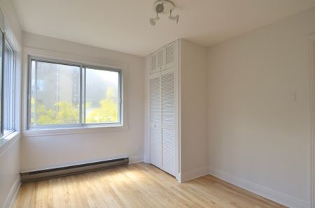 Condo for rent, Montréal (Côte-des-Neiges/Notre-Dame-de-Grâce) - Photo 5