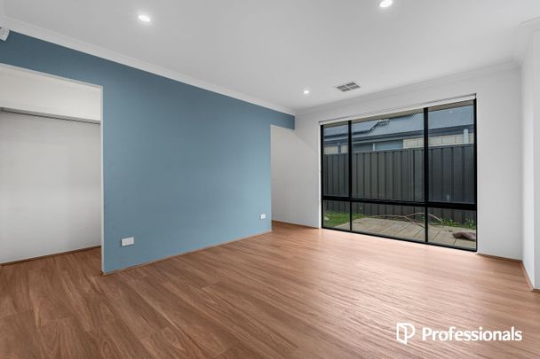 Spacious & Modern 3x2 - Photo 1