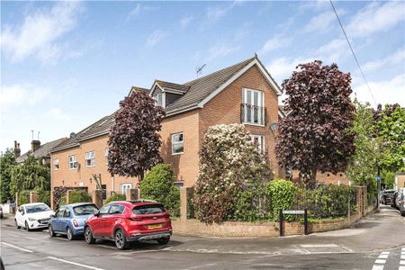 Alice House, Laleham Road, Staines, Middlesex, TW18 2GP - Photo 3