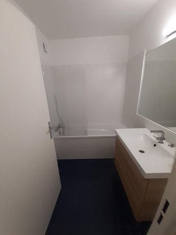 Location Appartement 3 pièces 72m² TOULOUSE 31400 - Photo 3