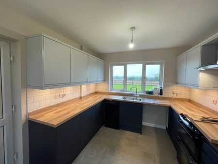 Hatton Rock, Stratford-upon-Avon - Photo 5