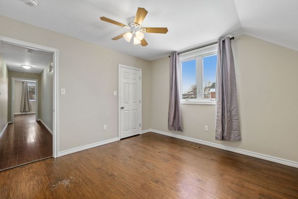 For Lease - 7 University Avenue, Cobourg, Ontario - Photo 1