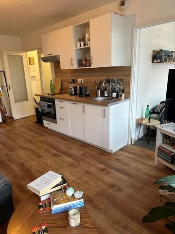 Appartement à louer F2 à La Madeleine - Photo 2